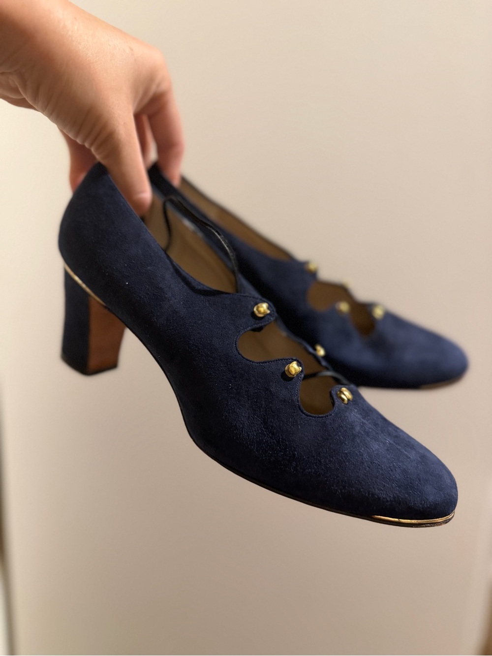 Marty Fuerst Women’s Navy Suede Block Heel Pumps